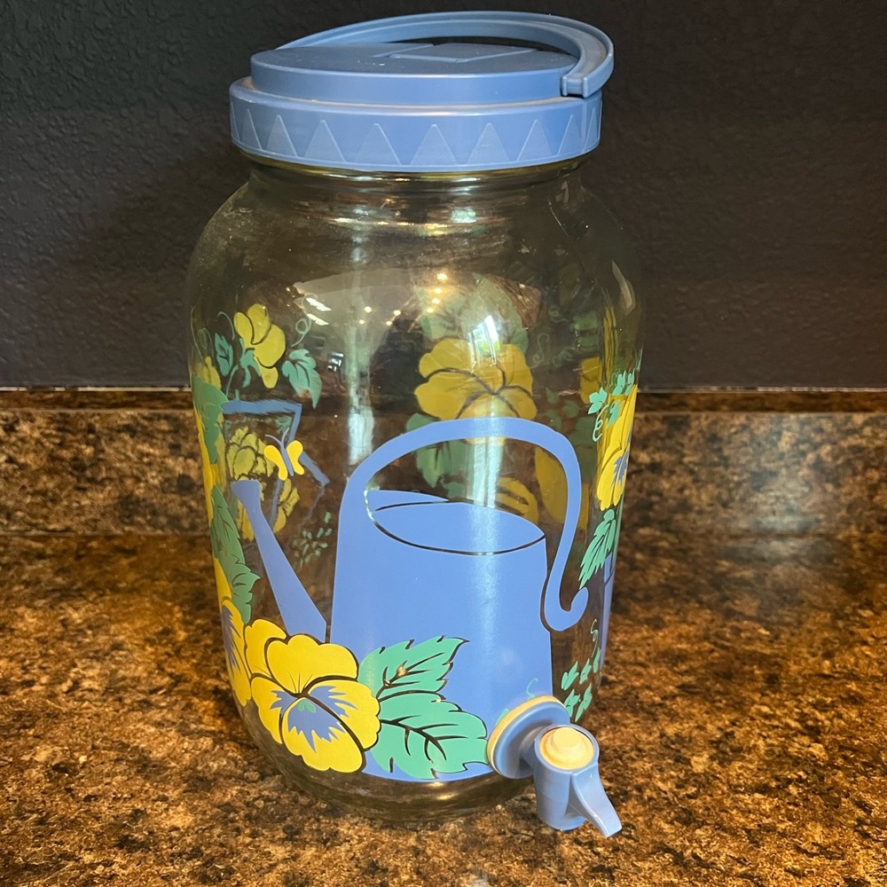 Vintage Garden Themed Sun Tea Jar